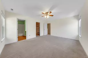 560 Jennifer Cir, Mundelein, IL 60060 - Photo 14