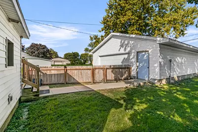 412 E Elm Street, Chatsworth, IL 60921 - Photo 10