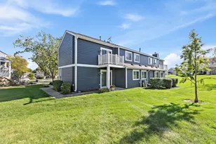 1002 Boston Cir, Schaumburg, IL 60193 - Photo 26