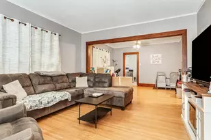 919 E Washington St, Pontiac, IL 61764 - Photo 8