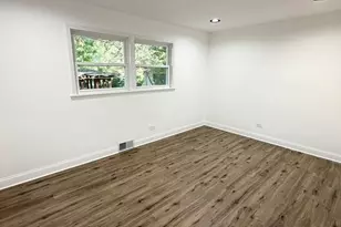143 E 119th St, Chicago, IL 60628 - Photo 24