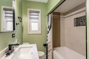 3918 Madison St, Bellwood, IL 60104 - Photo 6
