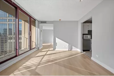 200 N Dearborn Street #4001, Chicago, IL 60601 - Photo 10