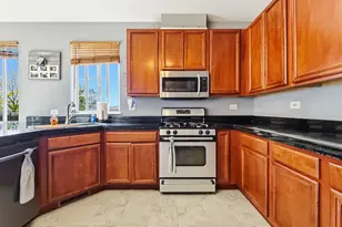 2797 Avalon Ln, Montgomery, IL 60538 - Photo 8