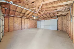 8718 S Euclid Ave, Chicago, IL 60617 - Photo 28