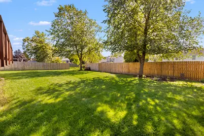 307 White Oak Drive, Poplar Grove, IL 61065 - Photo 20