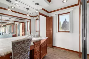 24844 N Cherokee Dr, Lake Barrington, IL 60010 - Photo 16