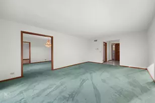 24844 N Cherokee Dr, Lake Barrington, IL 60010 - Photo 12