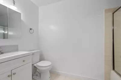 223 Augusta Drive, Vernon Hills, IL 60061 - Photo 18