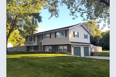 4901 Bonner Drive, McHenry, IL 60050 - Photo 2