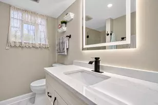 7438 Beloit Ave, Bridgeview, IL 60455 - Photo 20