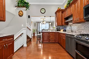 7438 Beloit Ave, Bridgeview, IL 60455 - Photo 8