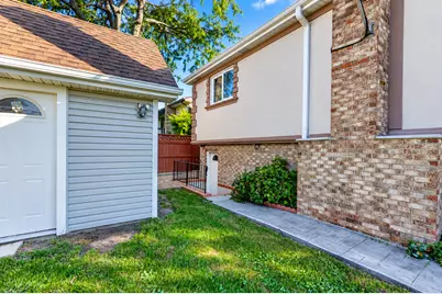 7438 Beloit Avenue, Bridgeview, IL 60455 - Photo 30