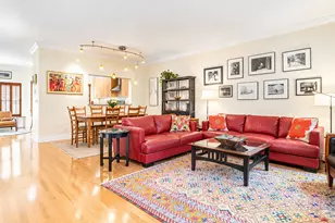 4530 S Woodlawn Ave, Chicago, IL 60653 - Photo 8