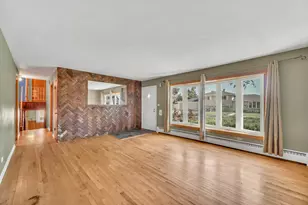 36 S Highview Ave, Addison, IL 60101 - Photo 6