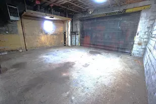 2233 N Kenneth Ave, Chicago, IL 60639 - Photo 36