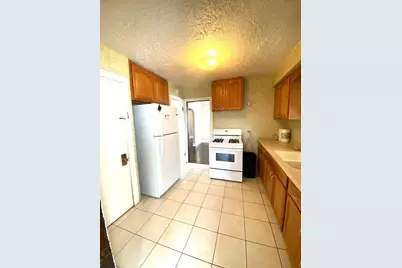 2428 S 17th Avenue, Broadview, IL 60155 - Photo 6