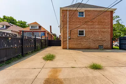 6401 S Albany Avenue, Chicago, IL 60629 - Photo 4