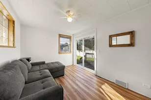 1944 Stratford Ave, Westchester, IL 60154 - Photo 14