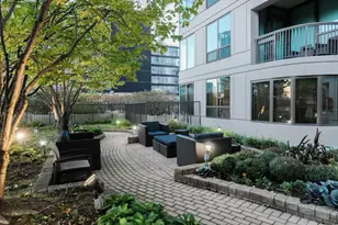 400 N Lasalle Blvd, Chicago, IL 60654 - Photo 14