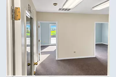 17050 S Park Avenue #EUL, South Holland, IL 60473 - Photo 8