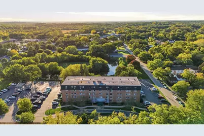 5011 Valley Lane #208, Streamwood, IL 60107 - Photo 4