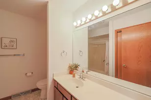 1801 Monterey Ct, Hoffman Estates, IL 60169 - Photo 38