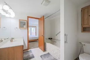 1801 Monterey Ct, Hoffman Estates, IL 60169 - Photo 32