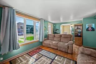 3430 Calwagner St, Franklin Park, IL 60131 - Photo 4