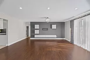 1747 W Crystal Ln, Mount Prospect, IL 60056 - Photo 16