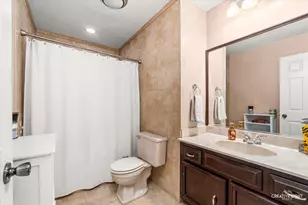 1350 Leverenz Rd, Naperville, IL 60564 - Photo 12