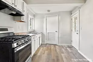 420 Washington Park, Waukegan, IL 60085 - Photo 10
