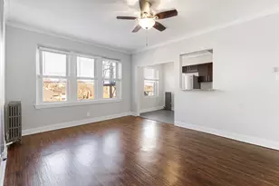 1608 W Sherwin Ave, Chicago, IL 60626 - Photo 2