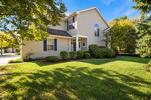 1932 Blackberry Ln, Hoffman Estates, IL 60169 - Photo 48
