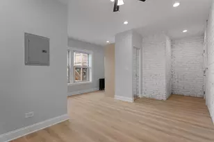 1631 W Chase Ave, Chicago, IL 60626 - Photo 2