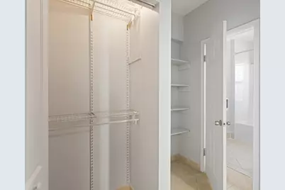 4520 N Clarendon Avenue #406, Chicago, IL 60640 - Photo 8