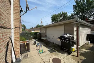 4253 W Devon Ave, Chicago, IL 60646 - Photo 18