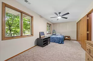 3318 Caroline Dr, Joliet, IL 60435 - Photo 12
