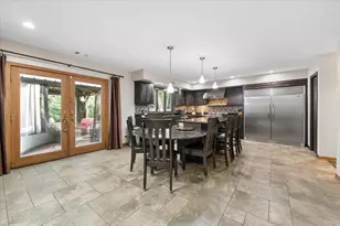 3318 Caroline Dr, Joliet, IL 60435 - Photo 4