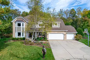 42W046 Retreat Ct, Saint Charles, IL 60175 - Photo 1