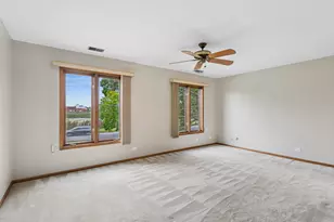 13050 Terrace Dr, Palos Park, IL 60464 - Photo 10