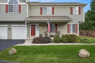 121 Village Creek Dr, Lake in the Hills, IL 60156 - Photo 1