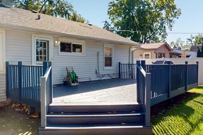 1324 Hamilton Avenue, Elmhurst, IL 60126 - Photo 16