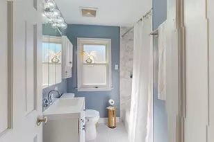 1324 Hamilton Ave, Elmhurst, IL 60126 - Photo 8