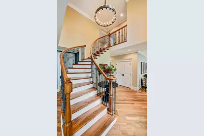 121 S Stough Street, Hinsdale, IL 60521 - Photo 16