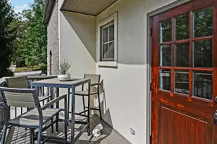 121 S Stough St, Hinsdale, IL 60521 - Photo 8