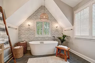 121 S Stough St, Hinsdale, IL 60521 - Photo 22