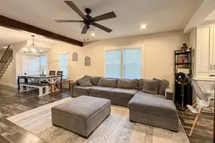 311 W Orleans St, Paxton, IL 60957 - Photo 12