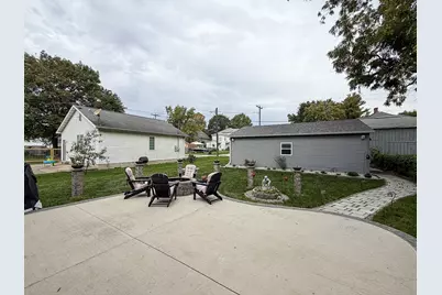 311 W Orleans Street, Paxton, IL 60957 - Photo 58