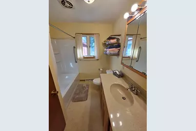 2207 16th Avenue, Sterling, IL 61081 - Photo 14